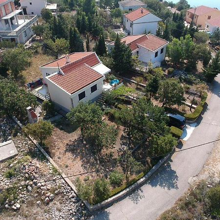 Beachfront House Nada - Happy Rentals Karlobag Exterior foto