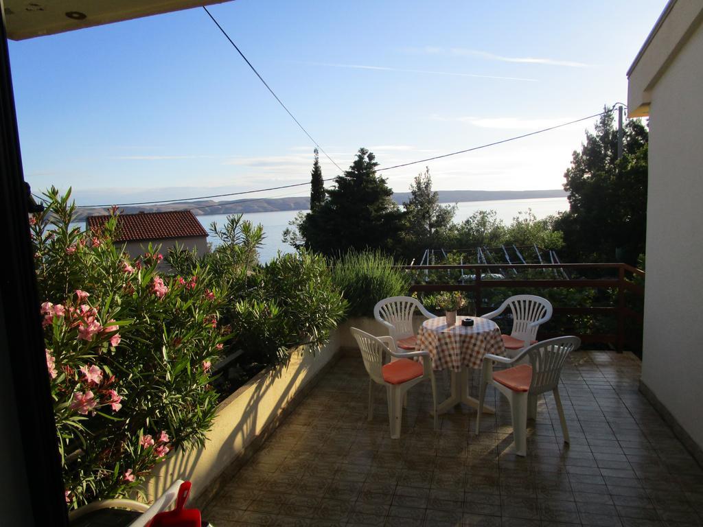 Beachfront House Nada - Happy Rentals Karlobag Exterior foto